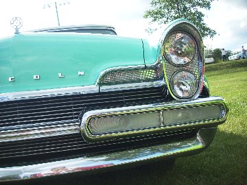 carpix76o.jpg